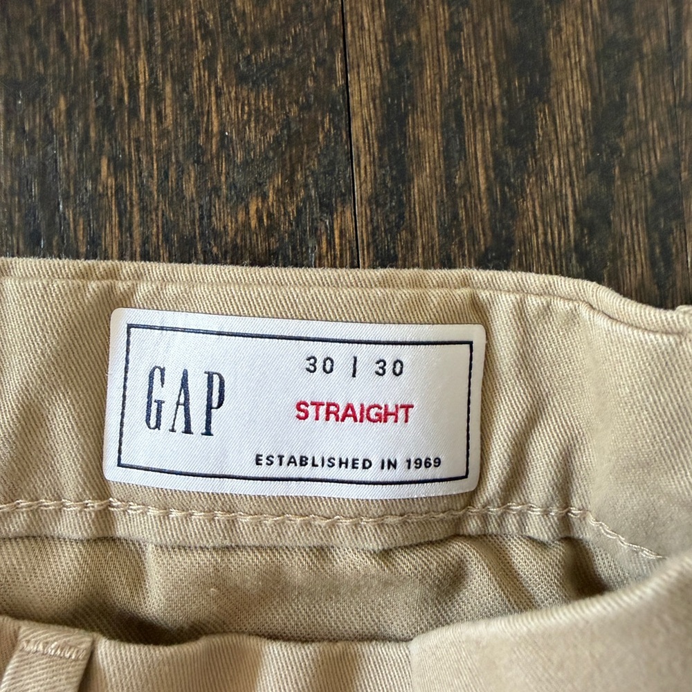 GAP Men's Khaki Chinos 30 x 30 - Picture 3 of 7
